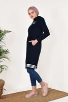 Tesettür giyim LACİVERT ŞERİT DETAYLI KAPÜŞONLU EŞOFMAN CEKET 7738 