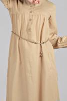 Tesettür giyim BEJ CEP DETAYLI DÜĞMELİ ELBİSE 52 