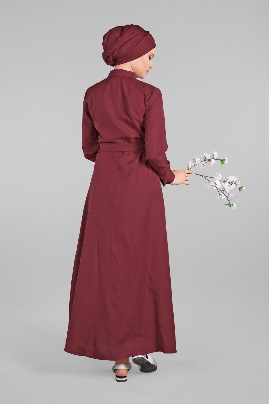 Tesettür giyim BORDO KEMERLİ ÖNDEN DÜĞMELİ ELBİSE 82 