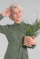 Tesettür giyim HAKİ KOMPLE DÜĞMELİ CEPLİ ELBİSE 474 