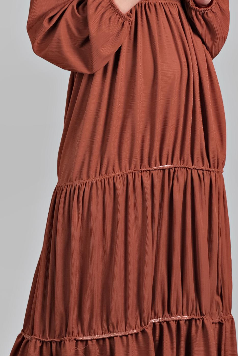 Tesettür giyim KAHVE BİLEKLERİ LASTİKLİ BİSİKLET YAKA ELBİSE 0625 