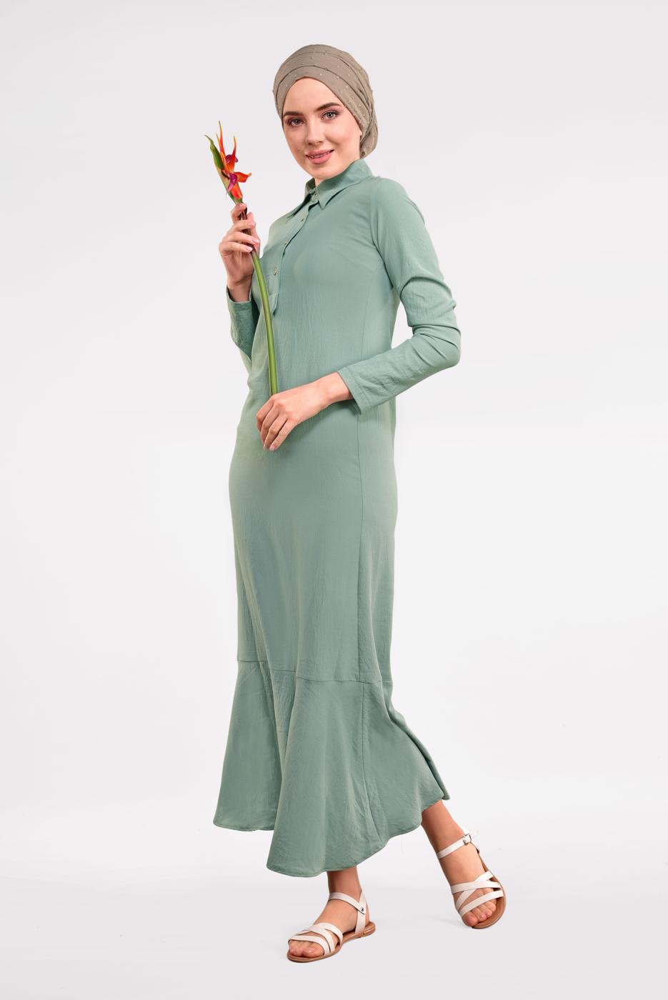 Tesettür giyim YEŞİL ETEK UCU VOLANLI PAMUKLU ELBİSE 8221
