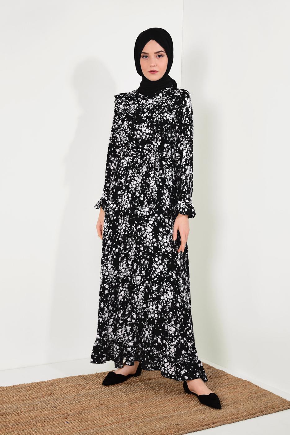 Tesettür giyim SİYAH ÇİÇEK DESENLİ ELBİSE T 8226