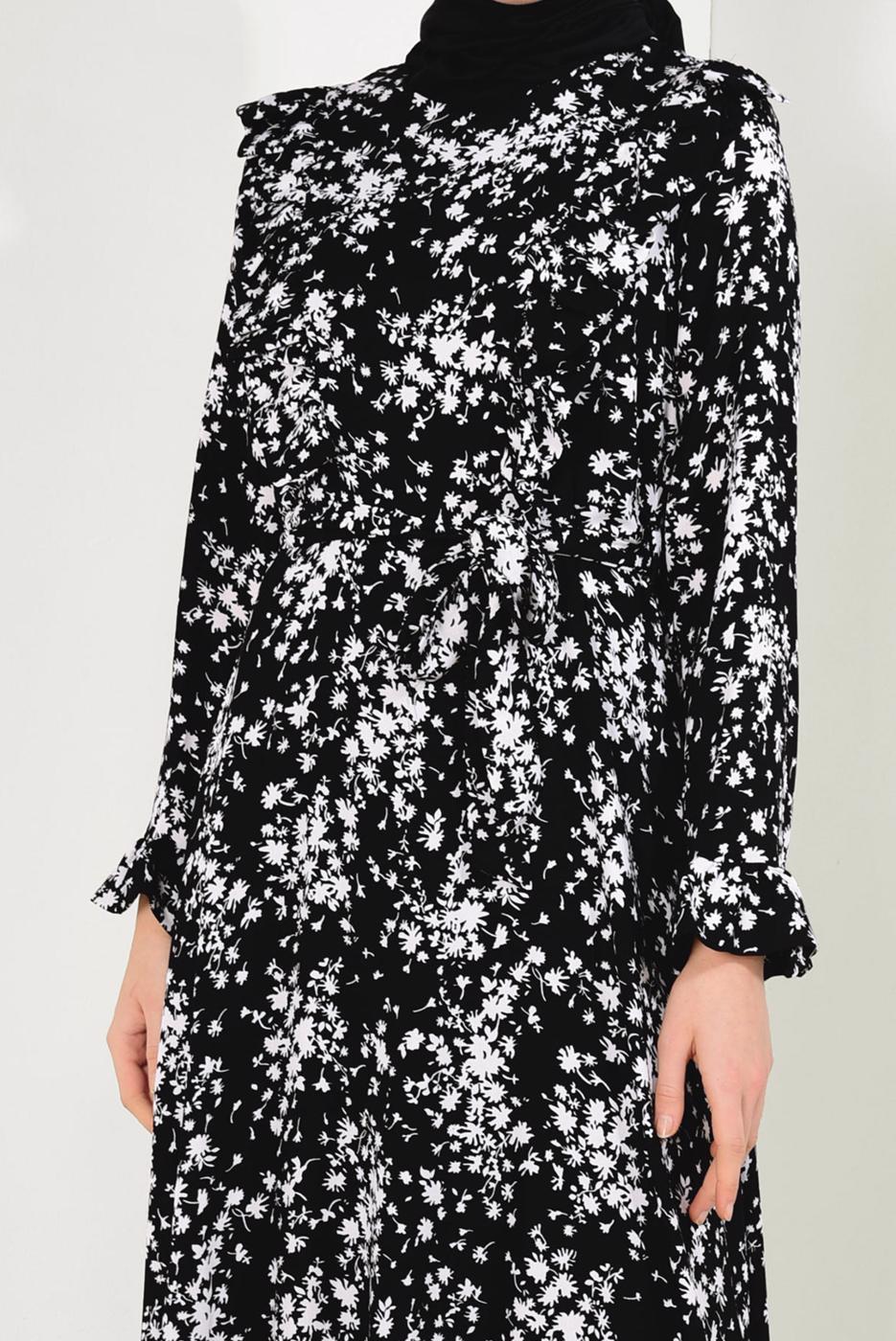 Tesettür giyim SİYAH ÇİÇEK DESENLİ ELBİSE T 8226