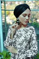 Tesettür giyim KREM ÇİÇEK DESENLİ ELBİSE T 8226