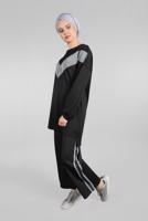 Tesettür giyim SİYAH SİM ŞERİT DETAYLI EŞOFMAN TAKIM 2211