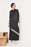 Tesettür giyim GRİ ÇİZGİ DETAYLI ETEKLİ EŞOFMAN TAKIMI 3938