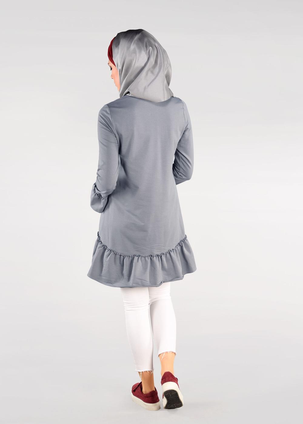 Tesettür giyim GRİ BASKI DETAYLI VOLANLI EŞOFMAN TUNİK 4873