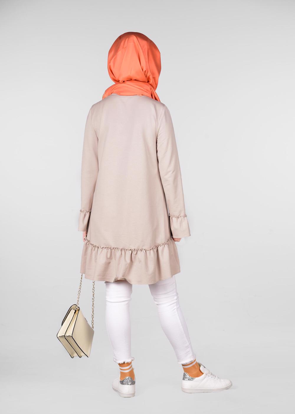 Tesettür giyim BEJ BASKI DETAYLI VOLANLI EŞOFMAN TUNİK 4873