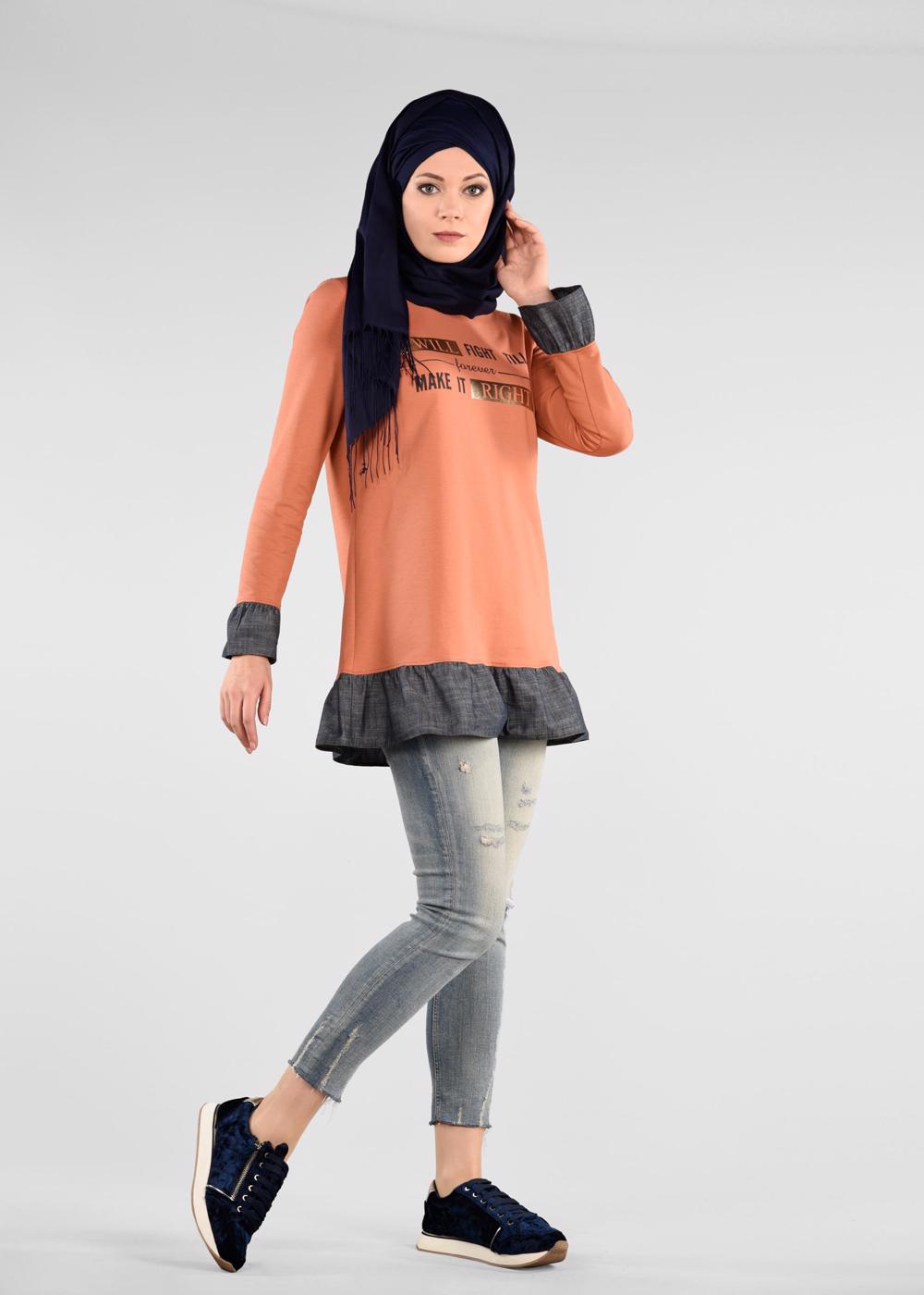 Tesettür giyim TURUNCU VOLANLI YAZI BASKILI EŞOFMAN TUNİK 4915 