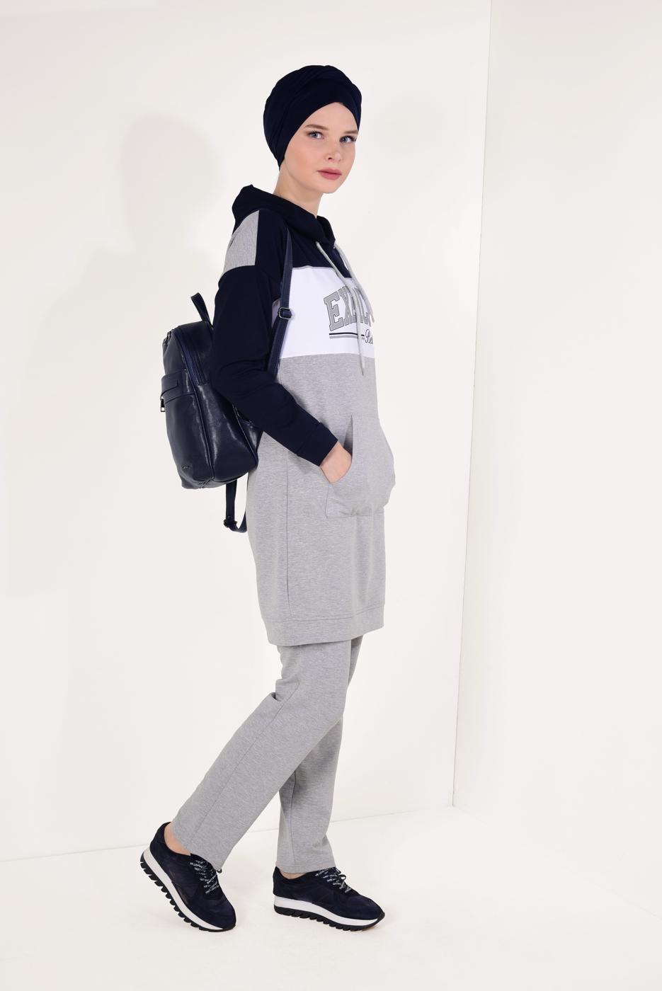 Tesettür giyim GRİ YAZI BASKILI PANTOLONLU EŞOFMAN TAKIM T 5738