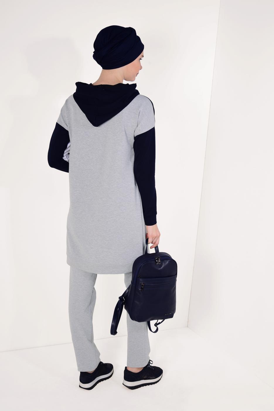 Tesettür giyim GRİ YAZI BASKILI PANTOLONLU EŞOFMAN TAKIM T 5738