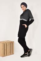 Tesettür giyim SİYAH PUL PAYETLİ YAZI BASKILI EŞOFMAN TAKIMI 7938