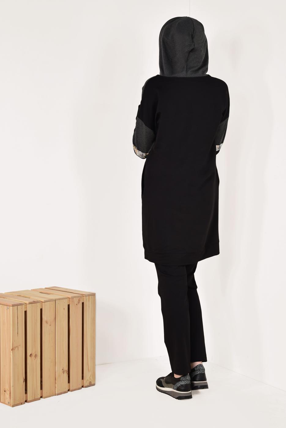 Tesettür giyim SİYAH PUL PAYETLİ YAZI BASKILI EŞOFMAN TAKIMI 7938