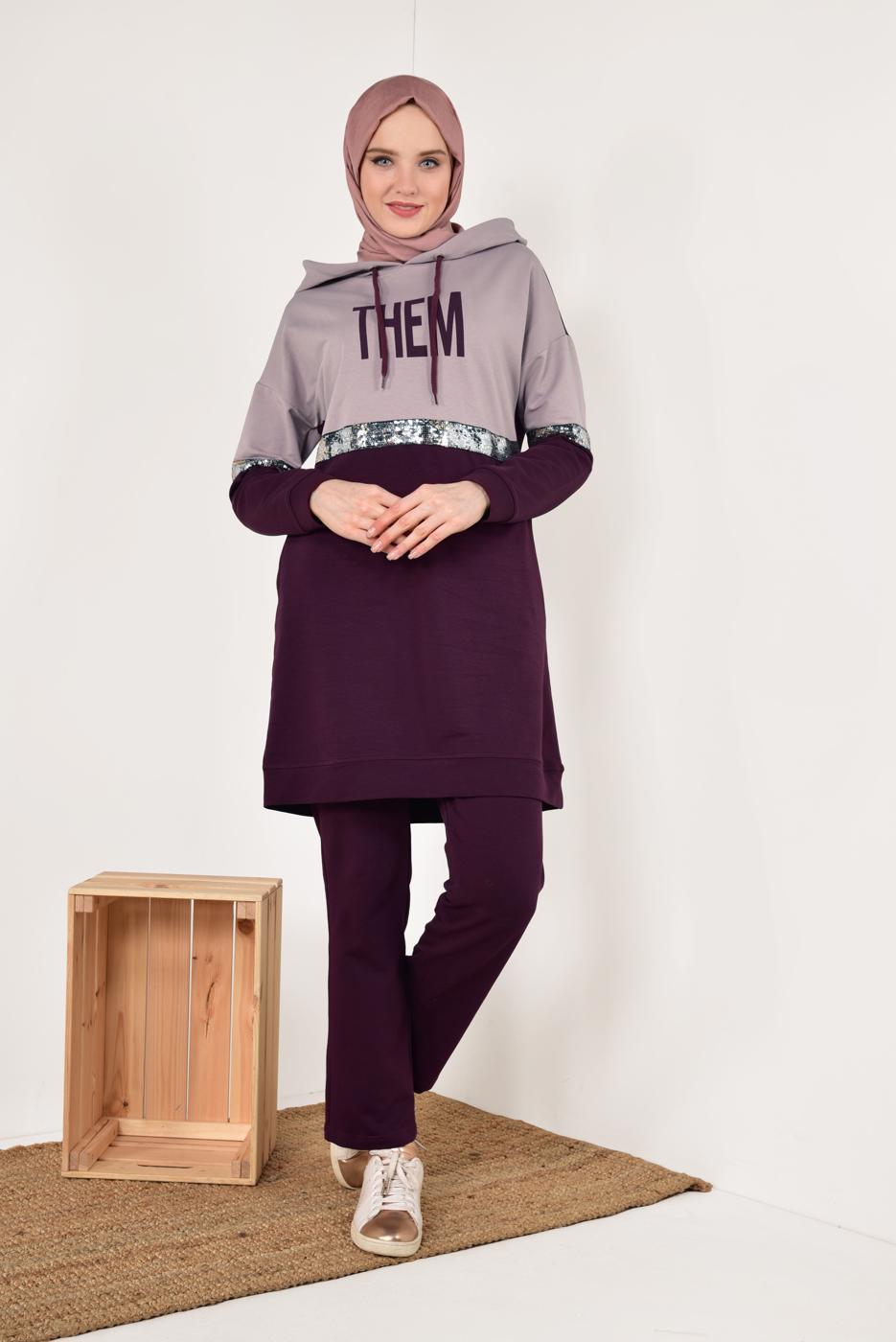 Tesettür giyim MÜRDÜM PUL PAYETLİ YAZI BASKILI EŞOFMAN TAKIMI 7938