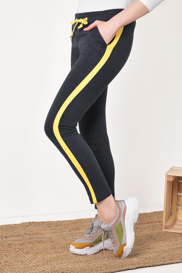 Tesettür giyim  YANDAN ŞERİT DETAYLI BELDEN BAĞCIKLI EŞOFMAN ALTI 9503  - TRENDTESETTÜR