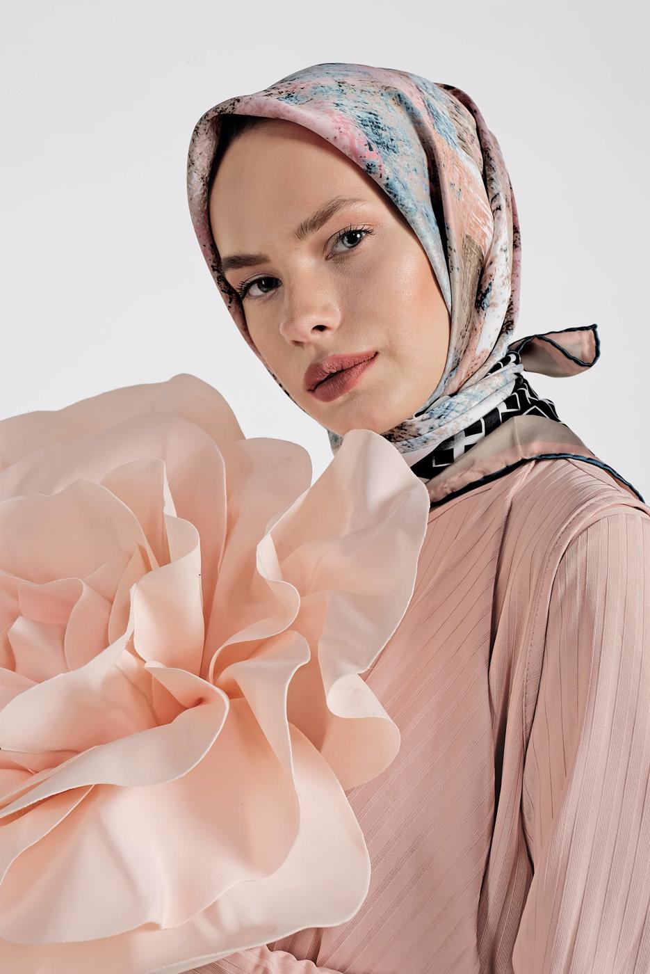 Tesettür giyim MAVİ T 11435-1  ALVİNA DESENLİ EŞARP