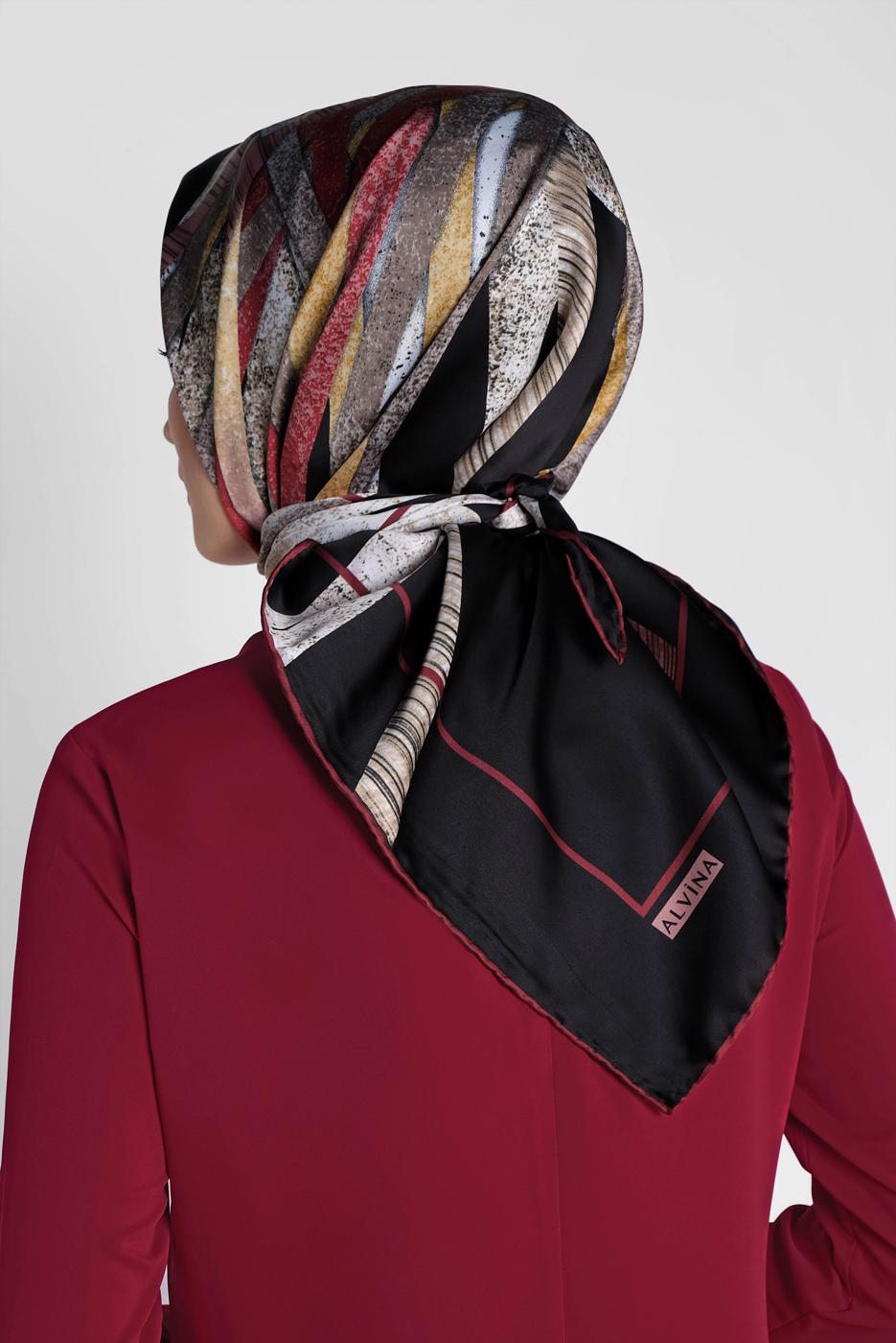 Tesettür giyim SİYAH T 13309-1 ALVİNA DESENLİ EŞARP