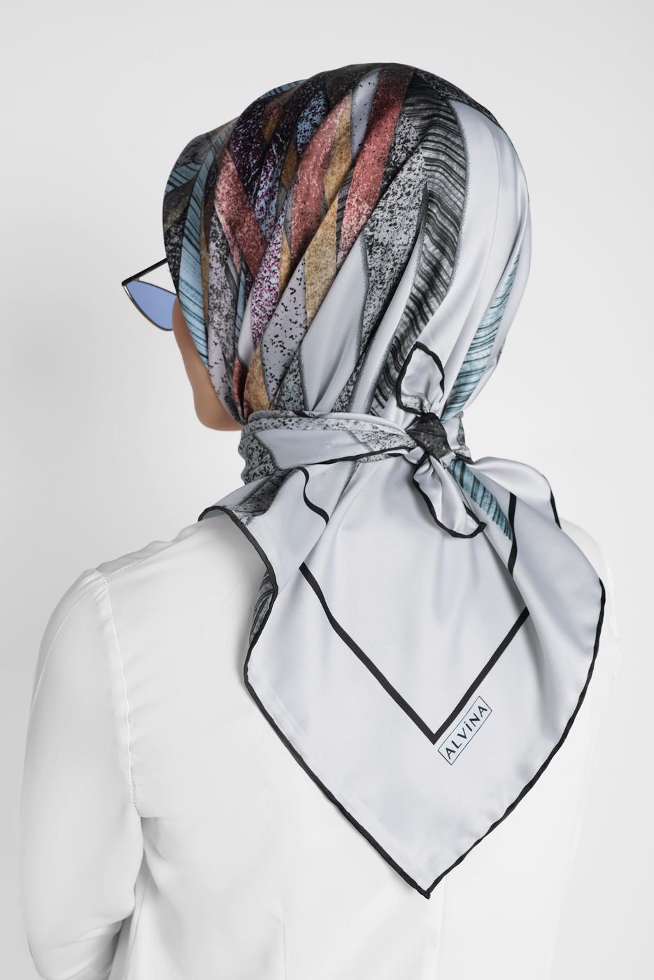 Tesettür giyim GÜMÜŞ T 13309-1 ALVİNA DESENLİ EŞARP