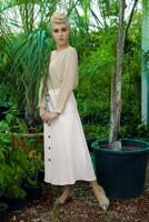 Tesettür giyim EKRU ÖNDEN DÜĞMELİ BELİ KEMERLİ ETEK 22771