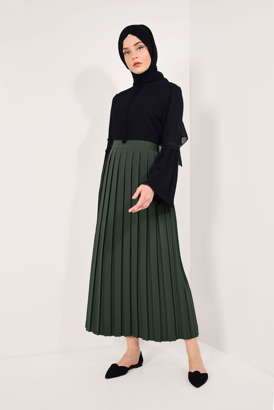 Hijab clothing KHAKI LONG PLEATED SKIRT T 9829 