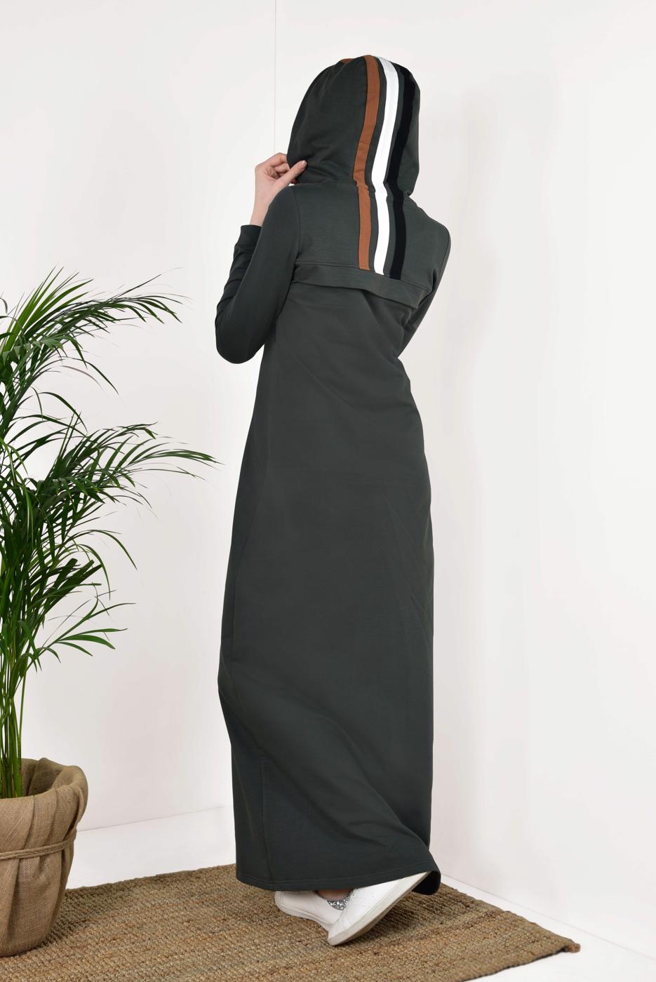 Tesettür giyim HAKİ FERMUARLI KAPÜŞONLU İKİ YANI CEPLİ EŞOFMAN FERACE 0338