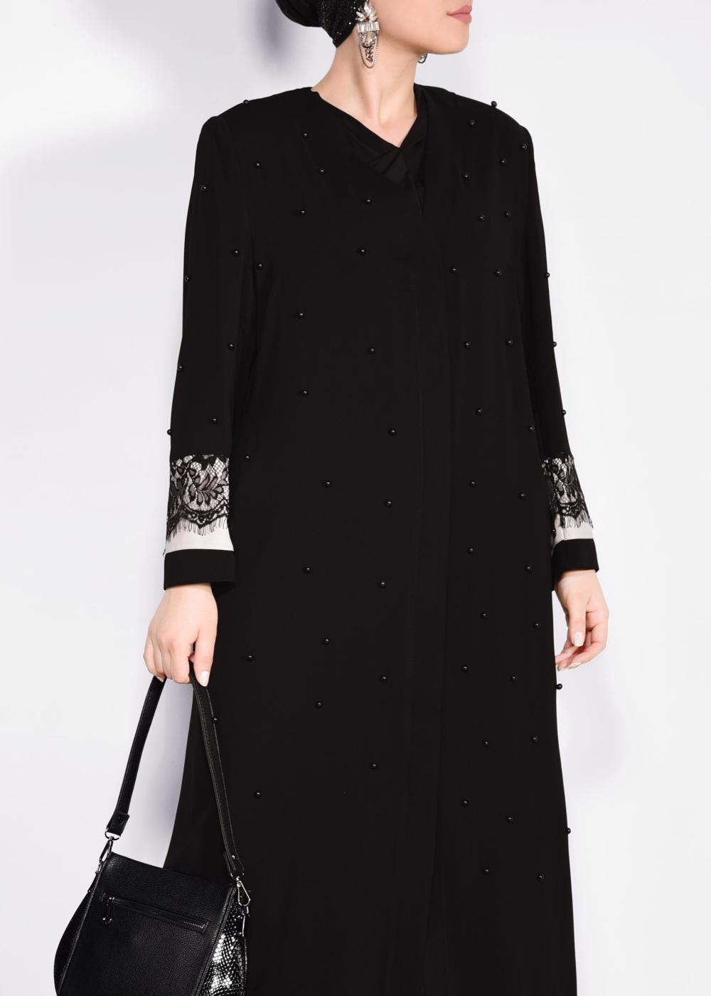 Tesettür giyim SİYAH KOLLARI DANTEL DETAYLI İNCİLİ FERACE T 8265 