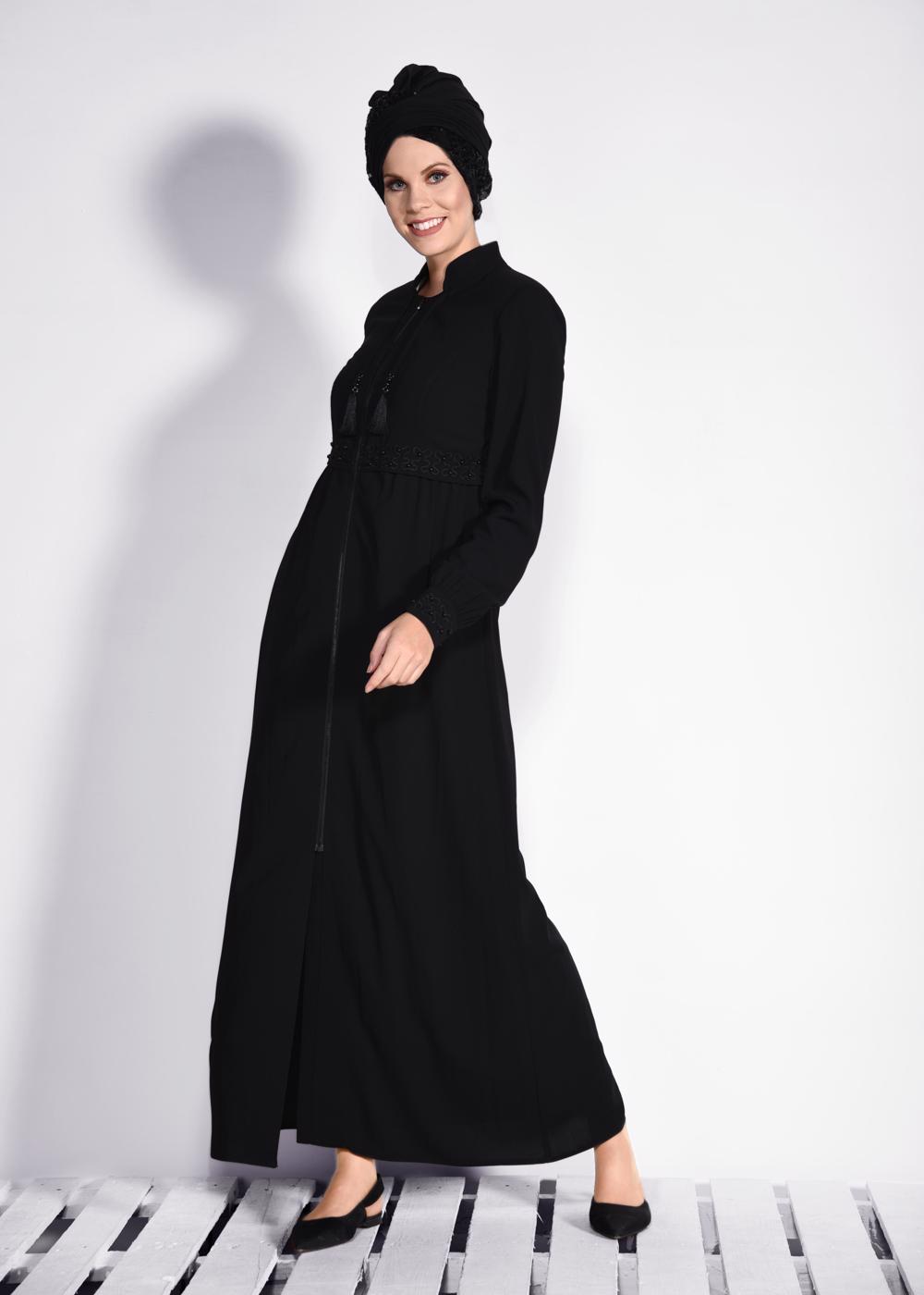 Tesettür giyim SİYAH HAKİM YAKA FERMUARLI FERACE 8297