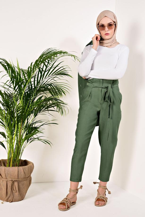 Tesettür giyim  BELİ KEMERLİ HAVUÇ PANTOLON T 89981 - TRENDTESETTÜR
