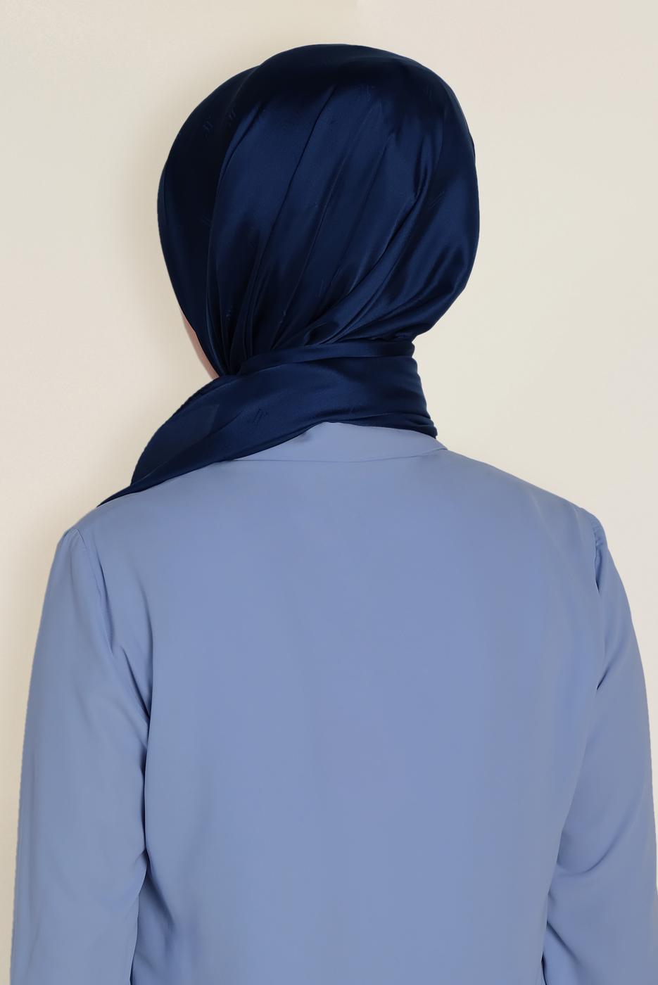 Tesettür giyim LACİVERT ALVİNA LOGOLU İPEKSİ ŞAL 9957 