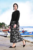 Tesettür giyim SİYAH FLORAL DESENLİ PİLİSELİ ETEKLİ TAKIM T 7226