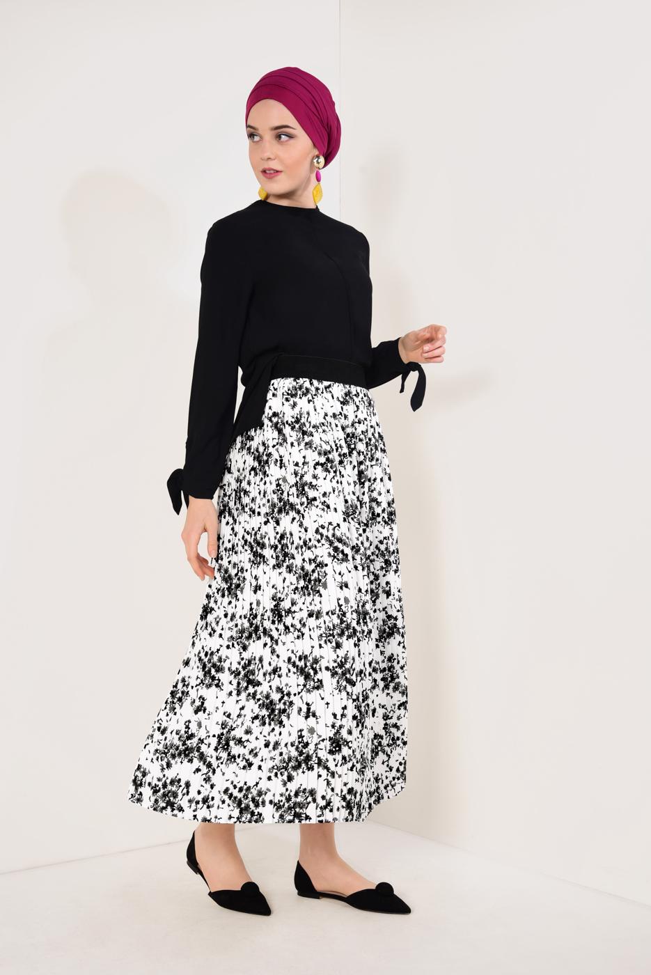 Tesettür giyim KREM FLORAL DESENLİ PİLİSELİ ETEKLİ TAKIM T 7226