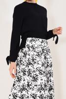 Tesettür giyim KREM FLORAL DESENLİ PİLİSELİ ETEKLİ TAKIM T 7226