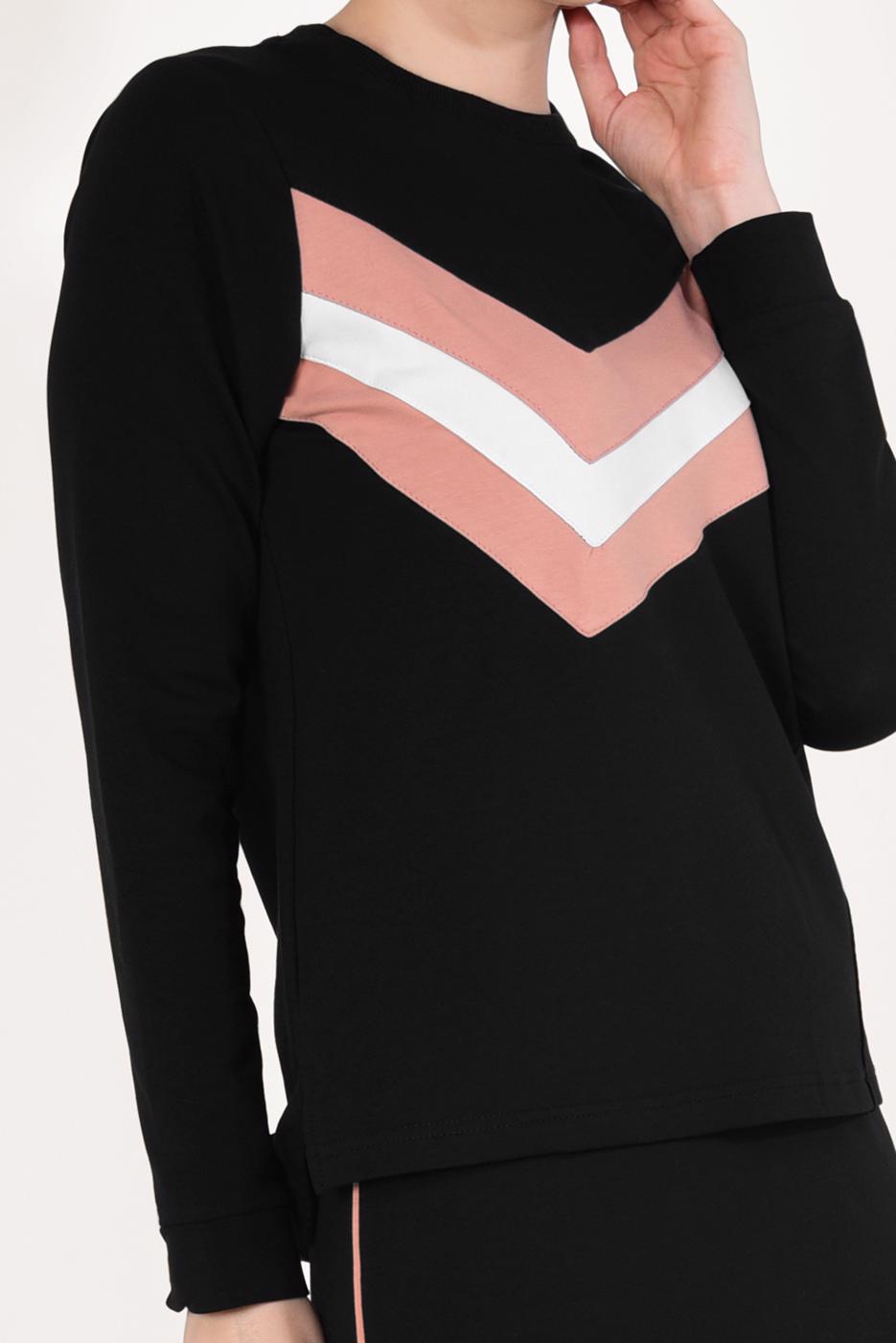 Tesettür giyim SİYAH BASKILI ETEKLİ EŞOFMAN TAKIMI T 8638