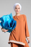 Tesettür giyim TABA SİM DETAYLI ŞERİTLİ 2&prime;Lİ PANTOLONLU TAKIM 44681