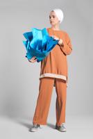 Tesettür giyim TABA SİM DETAYLI ŞERİTLİ 2&prime;Lİ PANTOLONLU TAKIM 44681