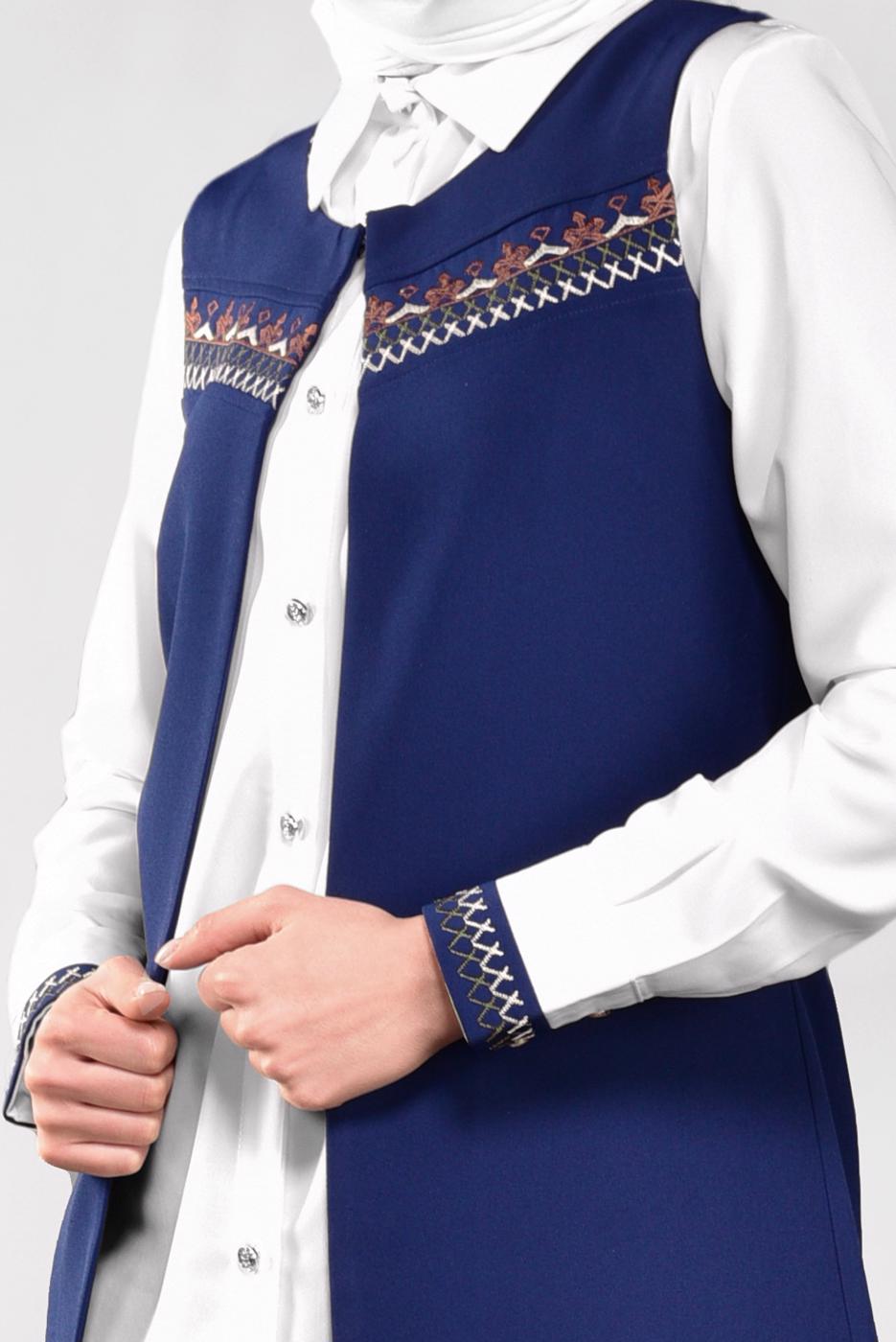 Tesettür giyim LACİVERT İŞLEMELİ 3&prime;LÜ PANTOLONLU TAKIM 0647