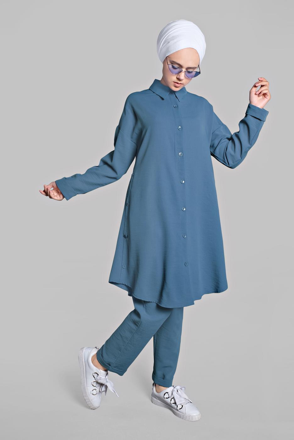 Tesettür giyim LACİVERT YANLARI VE ÖNÜ DÜĞME DETAYLI 2&prime;Lİ PANTOLONLU TAKIM 1221