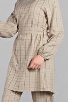 Tesettür giyim BEJ KARE DESENLİ BELDEN BAĞCIKLI 2&prime;Lİ PANTOLONLU TAKIM 1825