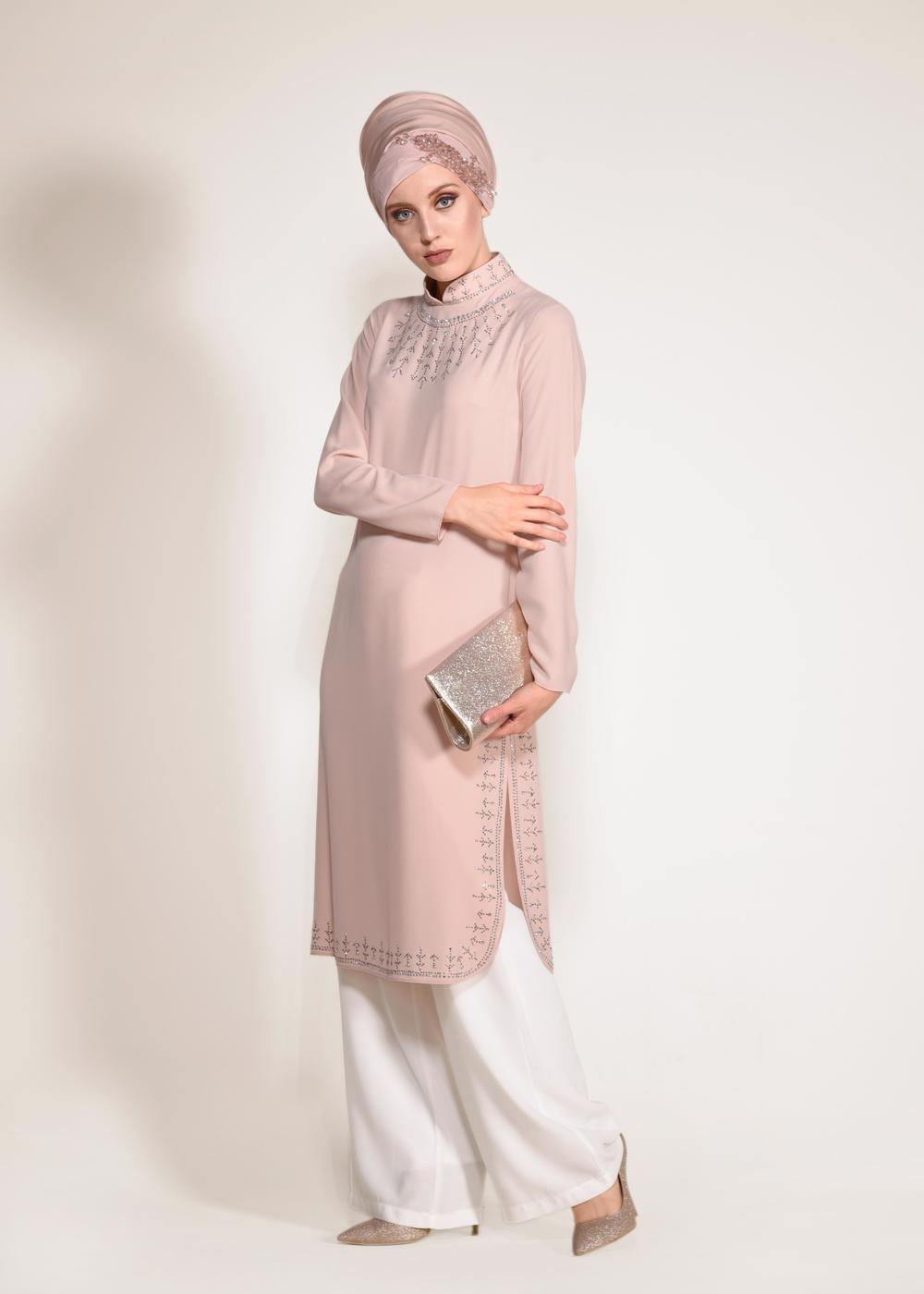 Tesettür giyim PUDRA HAKİM YAKA YANLARI YIRTMAÇLI 2′Lİ PANTOLONLU TAKIM 3432