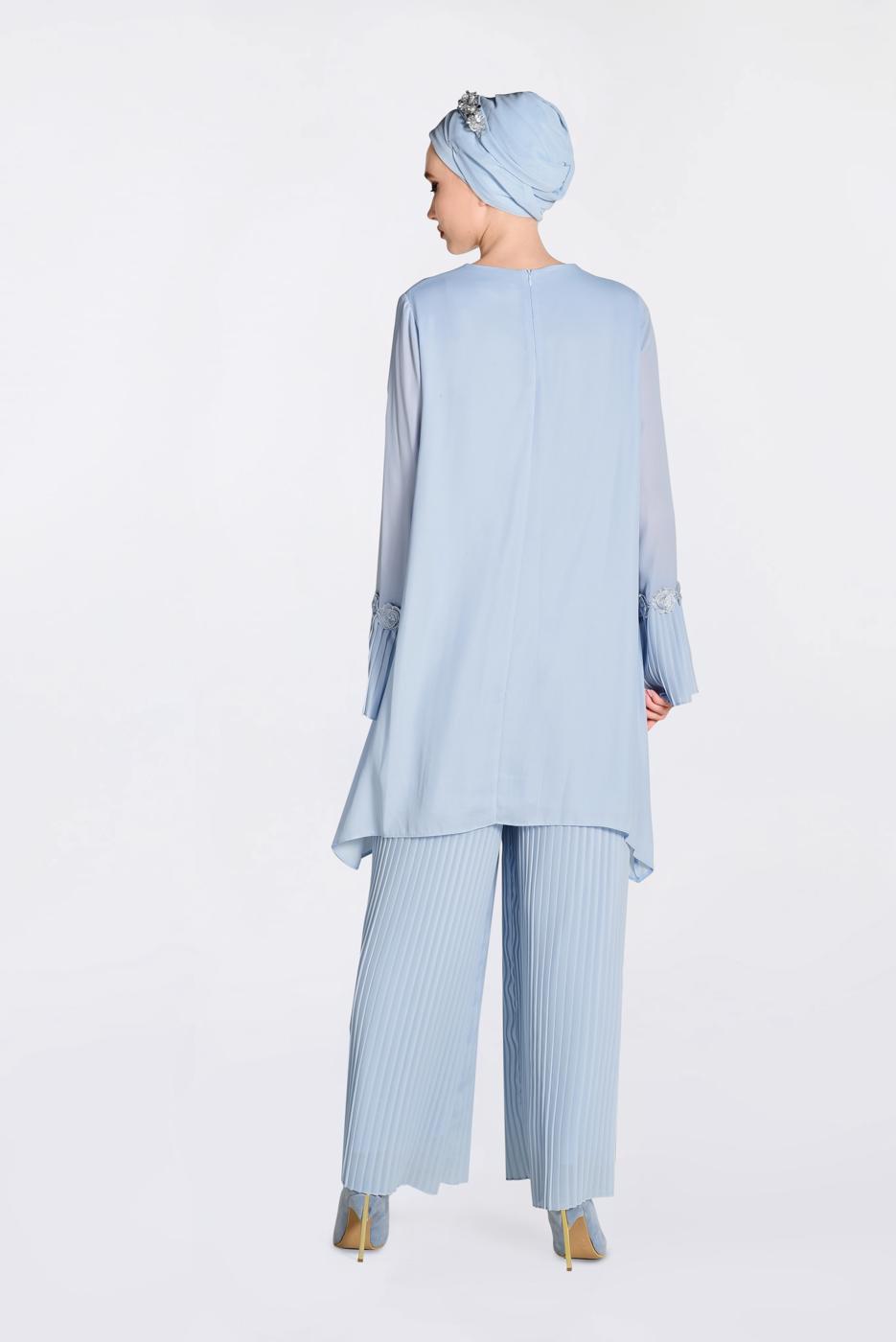Tesettür giyim MAVİ BONCUK VE PİLİSELİ 2′Lİ PANTOLONLU TAKIM 3437