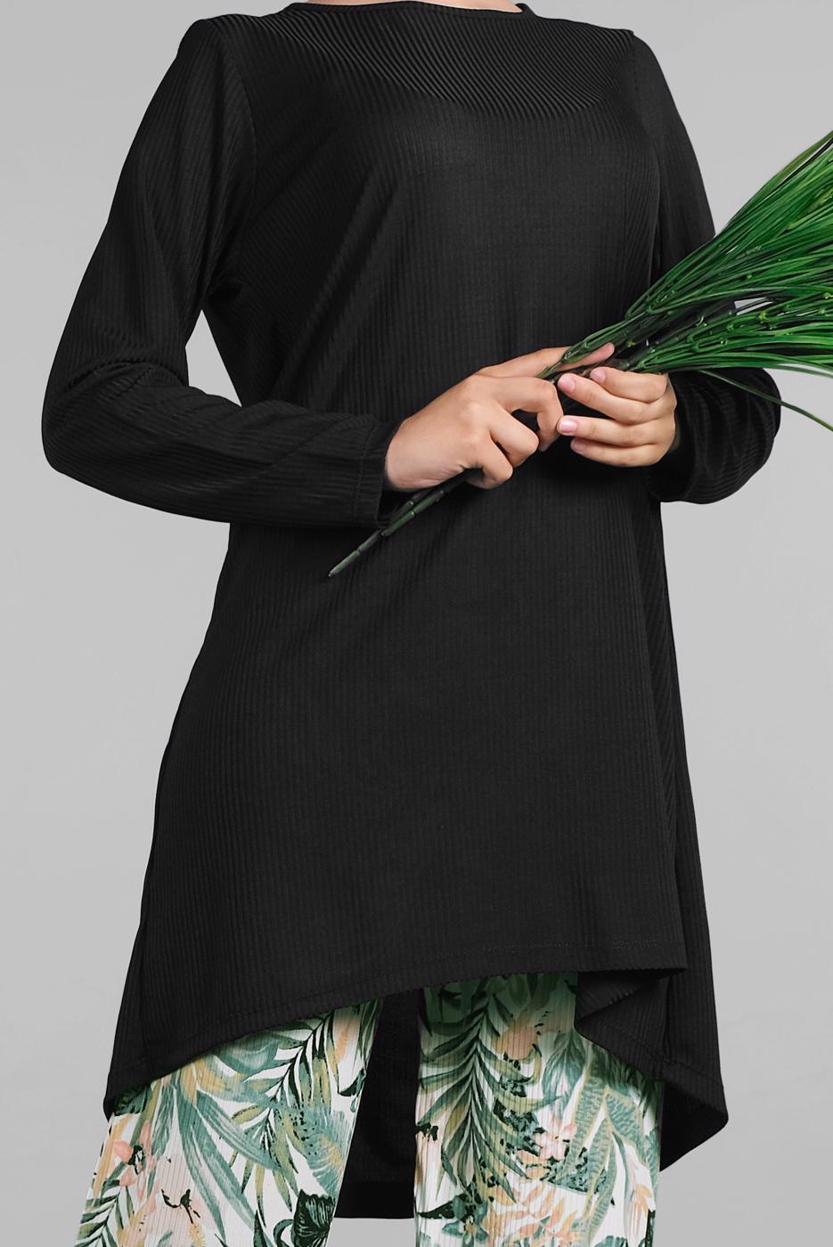 Tesettür giyim SİYAH ÇİÇEK DESENLİ FİTİLLİ 2&prime;Lİ PANTOLONLU TAKIM 3725