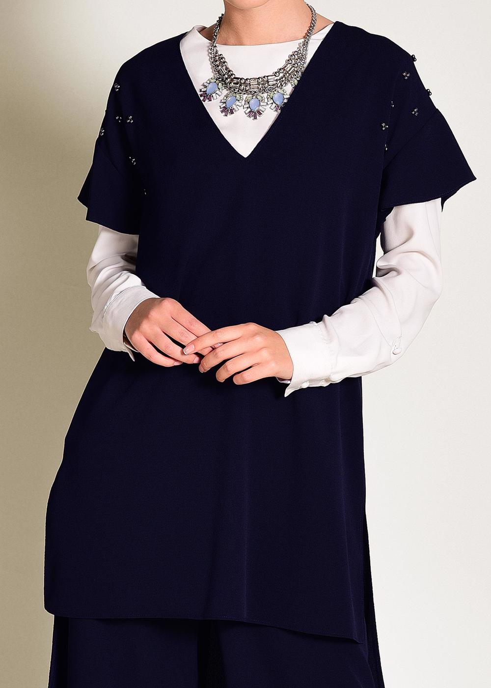 Tesettür giyim LACİVERT İNCİ DETAYLI OMUZLARI VOLANLI 2&prime;Lİ PANT. TAKIM 4352