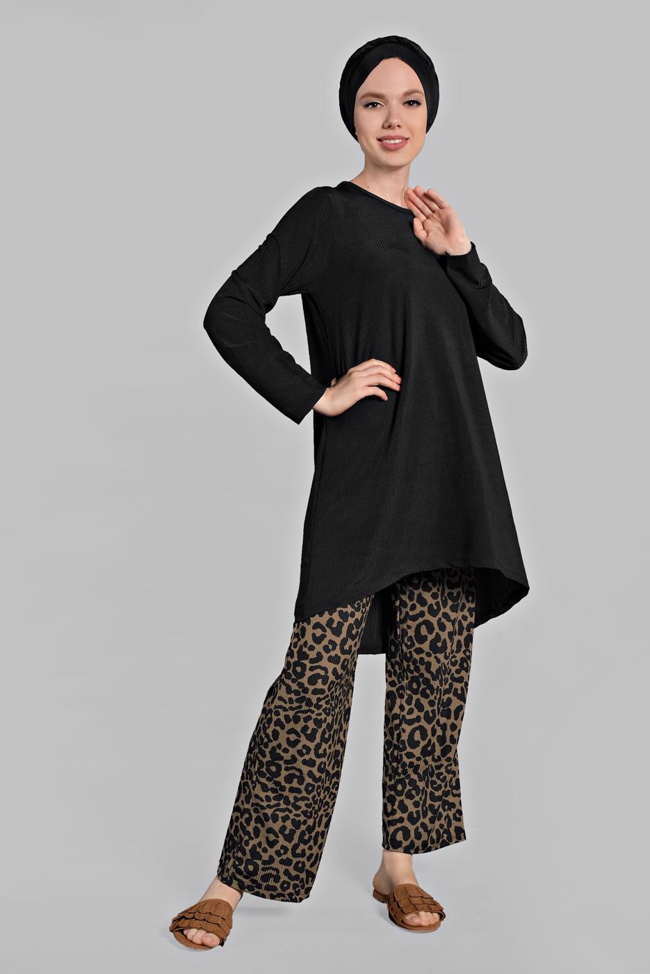 Tesettür giyim SİYAH LEOPAR DESENLİ 2&prime;Lİ PANTOLONLU TAKIM 5925