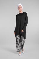 Tesettür giyim SİYAH ASİMETRİK KESİM ZEBRA DESENLİ 2&prime;Lİ PANTOLONLU TAKIM 8525 