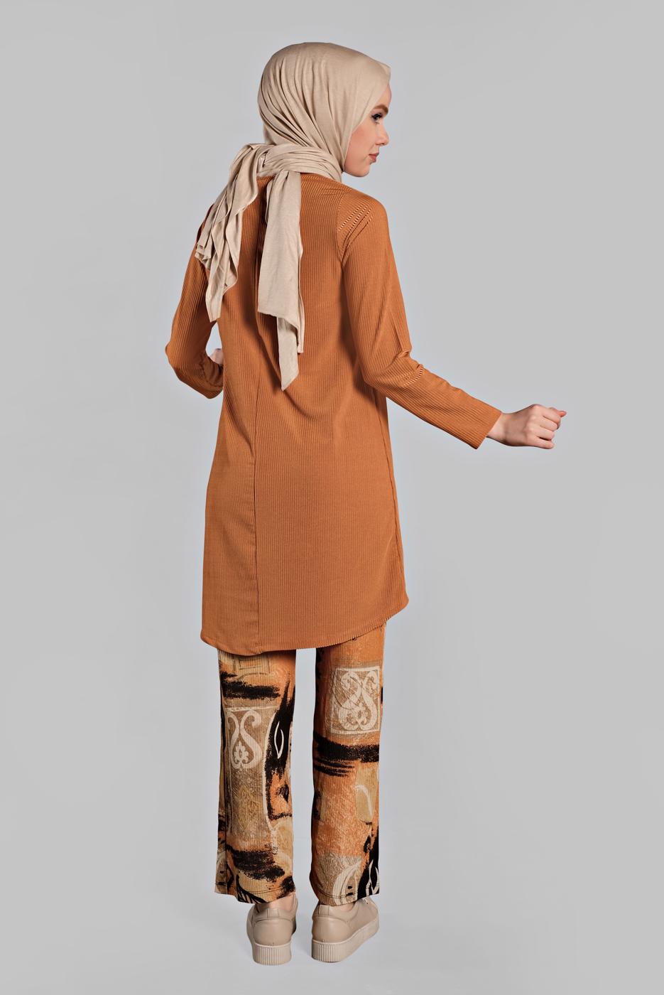 Tesettür giyim TURUNCU ASİMETRİK KESİM FİTİLLİ 2&prime;Lİ PANTOLONLU TAKIM 8825