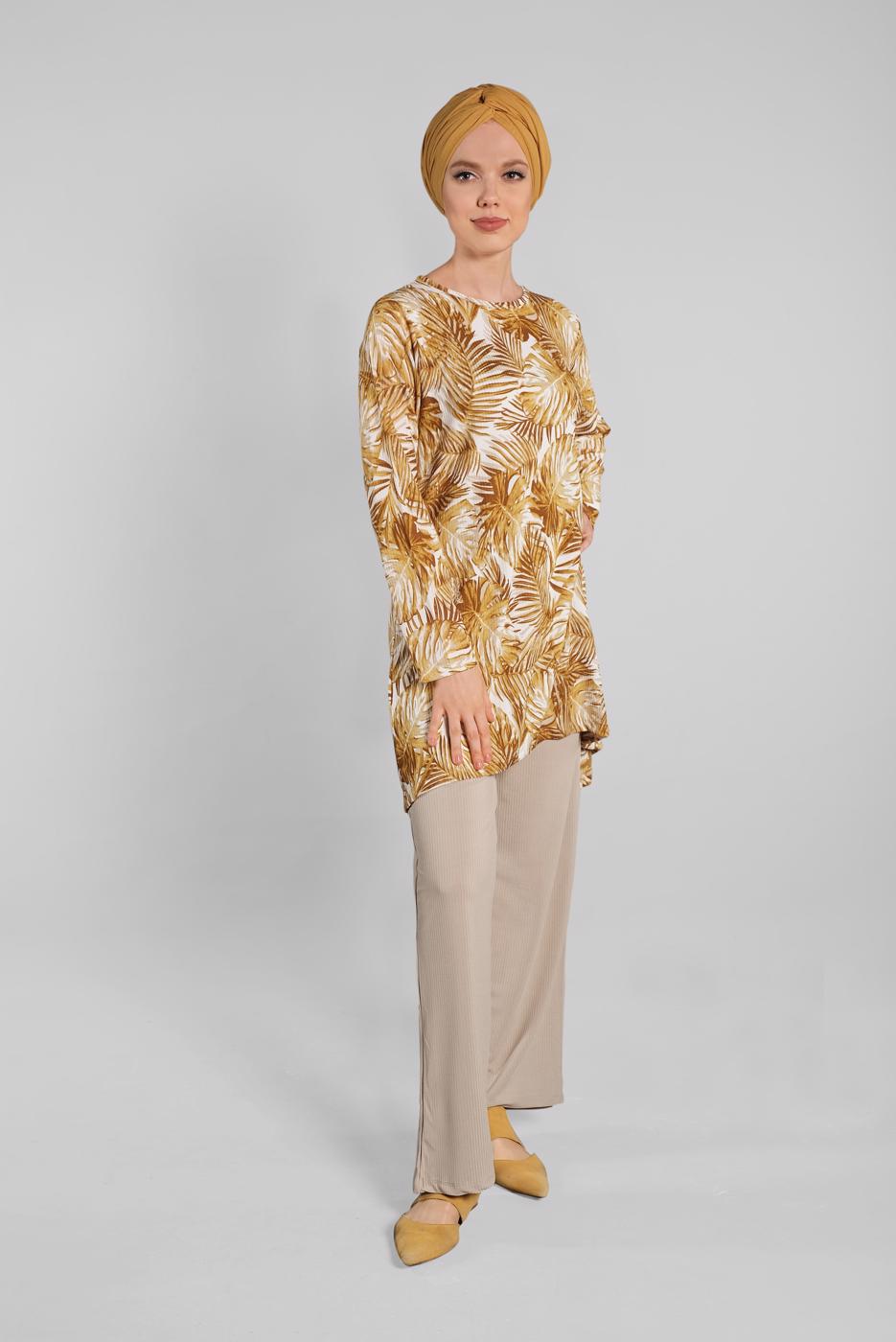 Tesettür giyim SARI DESENLİ ASİMETRİK KESİMLİ 2&prime;Lİ PANTOLONLU TAKIM 8925 