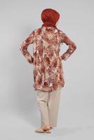 Tesettür giyim KAHVE DESENLİ ASİMETRİK KESİMLİ 2&prime;Lİ PANTOLONLU TAKIM 8925 