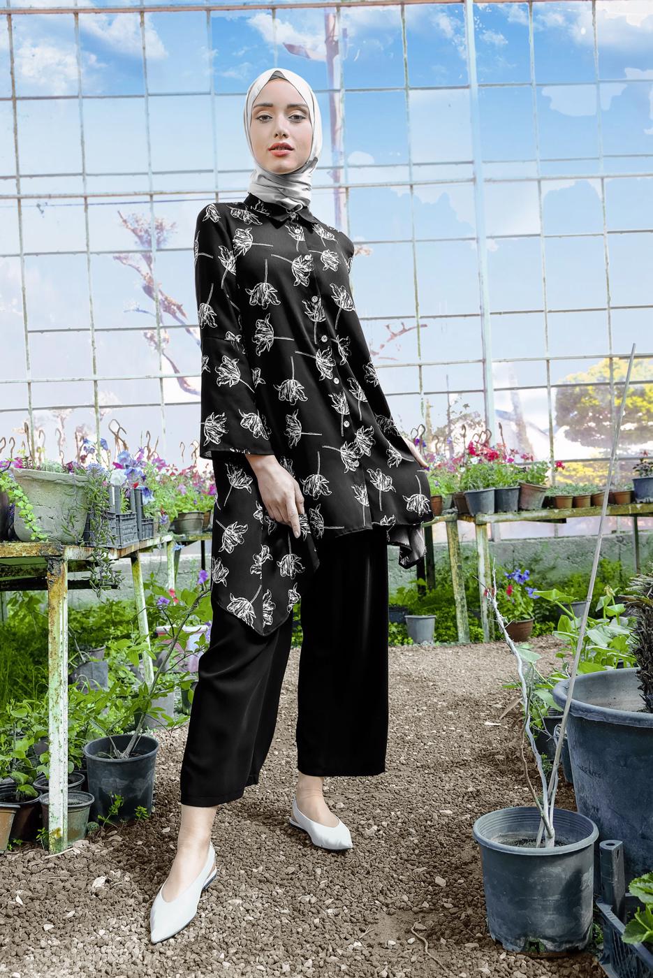 Tesettür giyim SİYAH ÇİÇEK BASKILI ASİMETRİK KESİM 2&prime;Lİ PANTOLONLU TAKIM 9126 