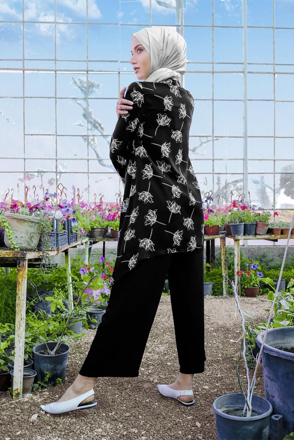 Tesettür giyim SİYAH ÇİÇEK BASKILI ASİMETRİK KESİM 2&prime;Lİ PANTOLONLU TAKIM 9126 